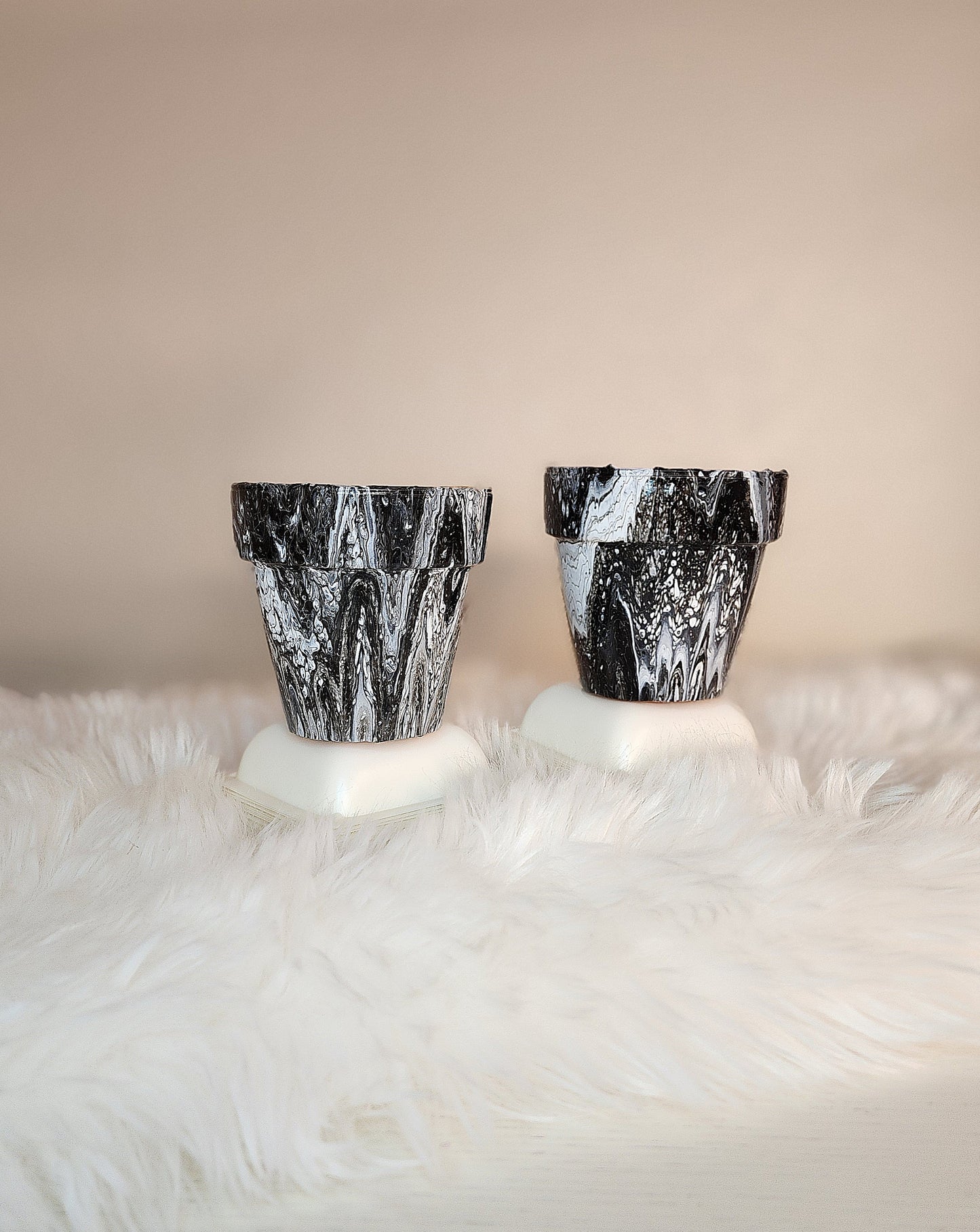 (Black, White, and Gray) Acrylic Fluid Art Pot