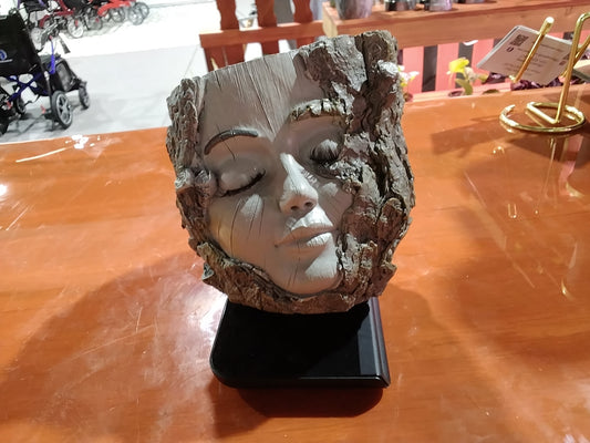 Face Pots