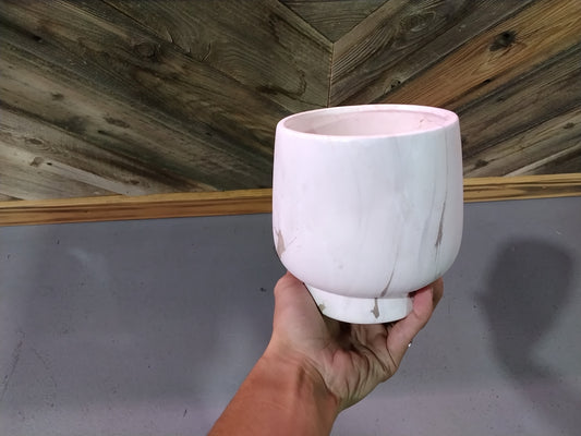 White ceramic pot 4"